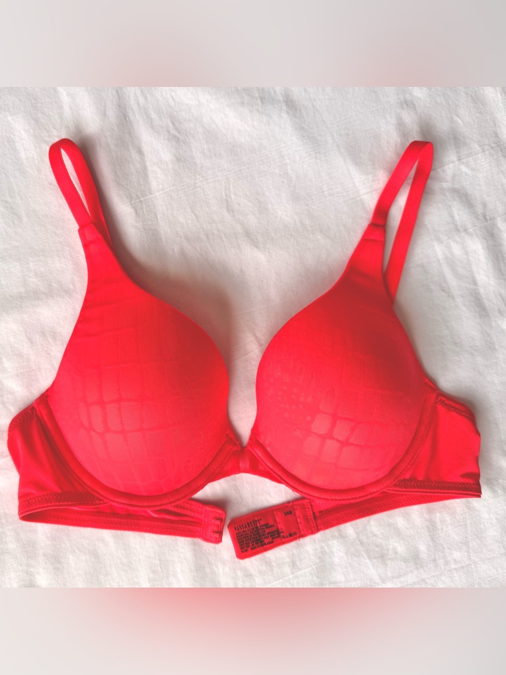 Brand new Red smooth mold cup Bra - Women's Intimates